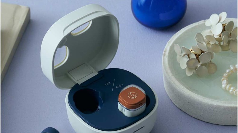 Познакомьтесь с миниатюрными наушниками Audio-Technica ATH-SQ1TW2NC: легкими, яркими и с поддержкой ANC