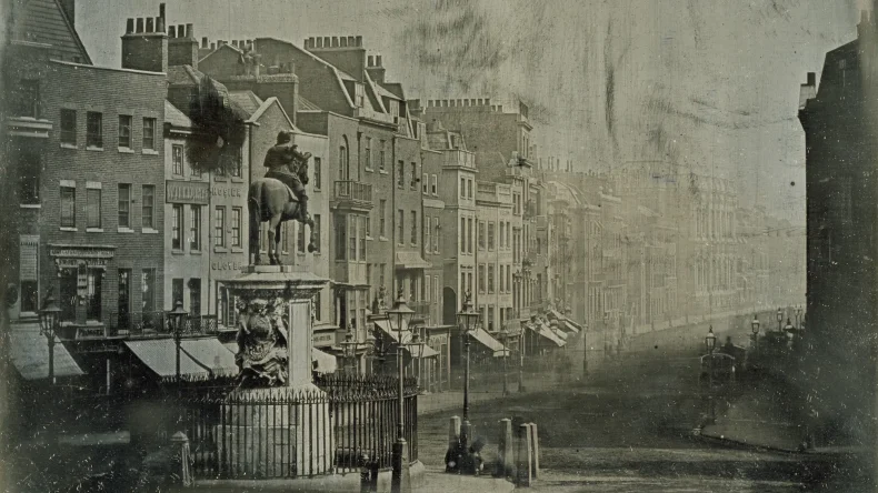 Этот искусственный интеллект думает, что сейчас 1800-е годы