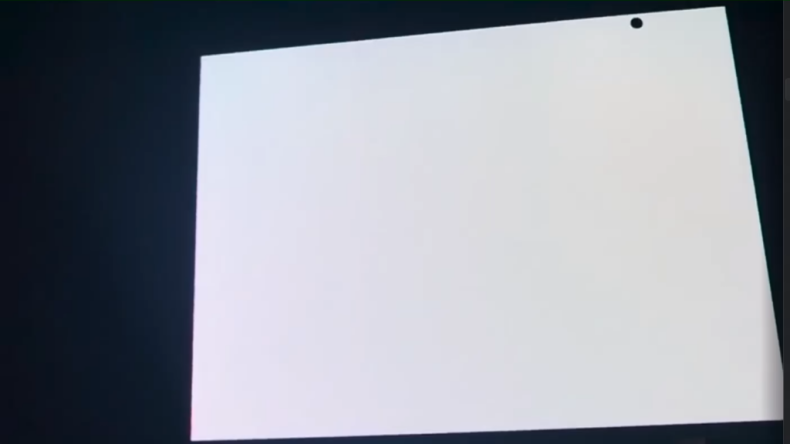 Несколько пользователей Samsung Galaxy Z TriFold стоимостью 2899 долларов столкнулись с неисправностью внутреннего дисплея