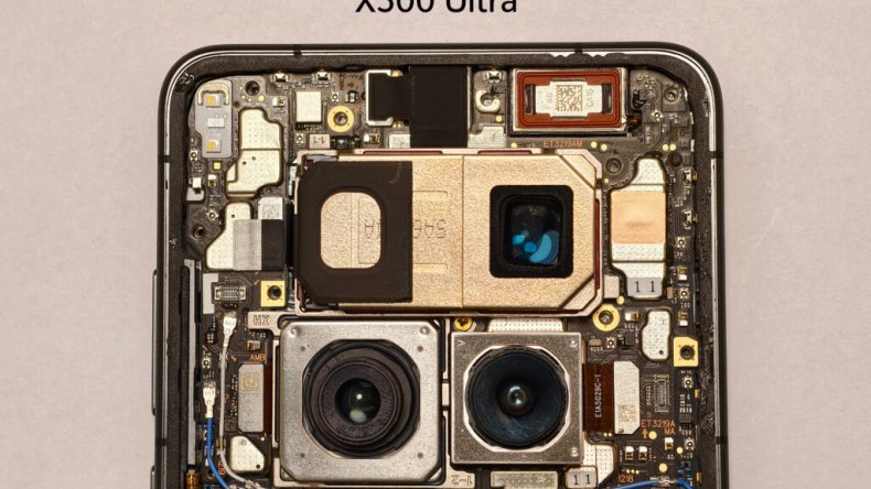 Vivo X300 Ultra будет оснащен новым сенсором камеры и 50-мегапиксельным сверхширокоугольным объективом Sony LYT-818