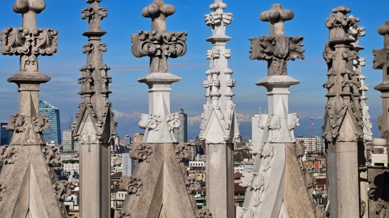 Образцы камер OnePlus 15T появились задолго до запуска, что подтверждает 50-мегапиксельную съемку с помощью перископа