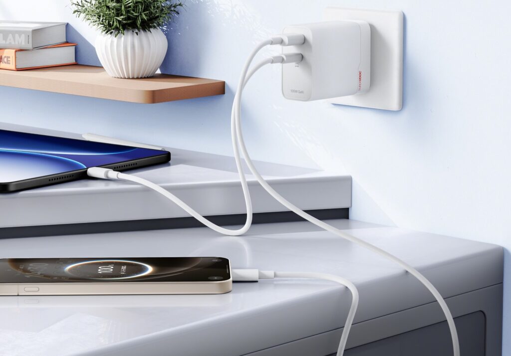 OnePlus SUPERVOOC 100W Dual Ports GaN Power Adapter Lite