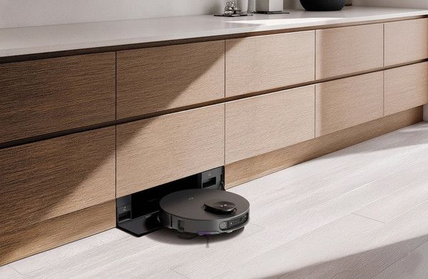 LG представила робот-пылесос RONi с первой в мире двойной системой подачи пара температурой 100 °C