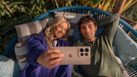 Лучшие смартфоны Motorola дешевле $400, примерно 30 000 ₽, в 2026 году