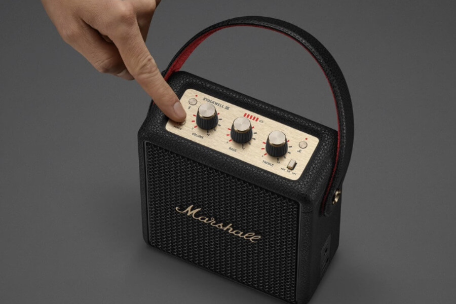 Marshall Stockwell III controls
