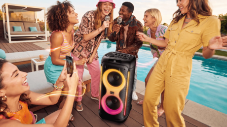 Колонки boAt PartyPal получили мощность до 300 Вт и функции караоке
