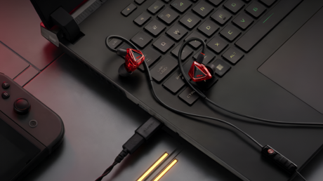 Edifier представила игровые проводные наушники с ЦАП и THX-звуком
