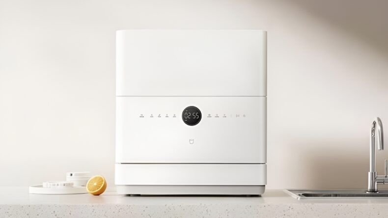 Xiaomi представила умную настольную посудомойку с сушкой 80 °C
