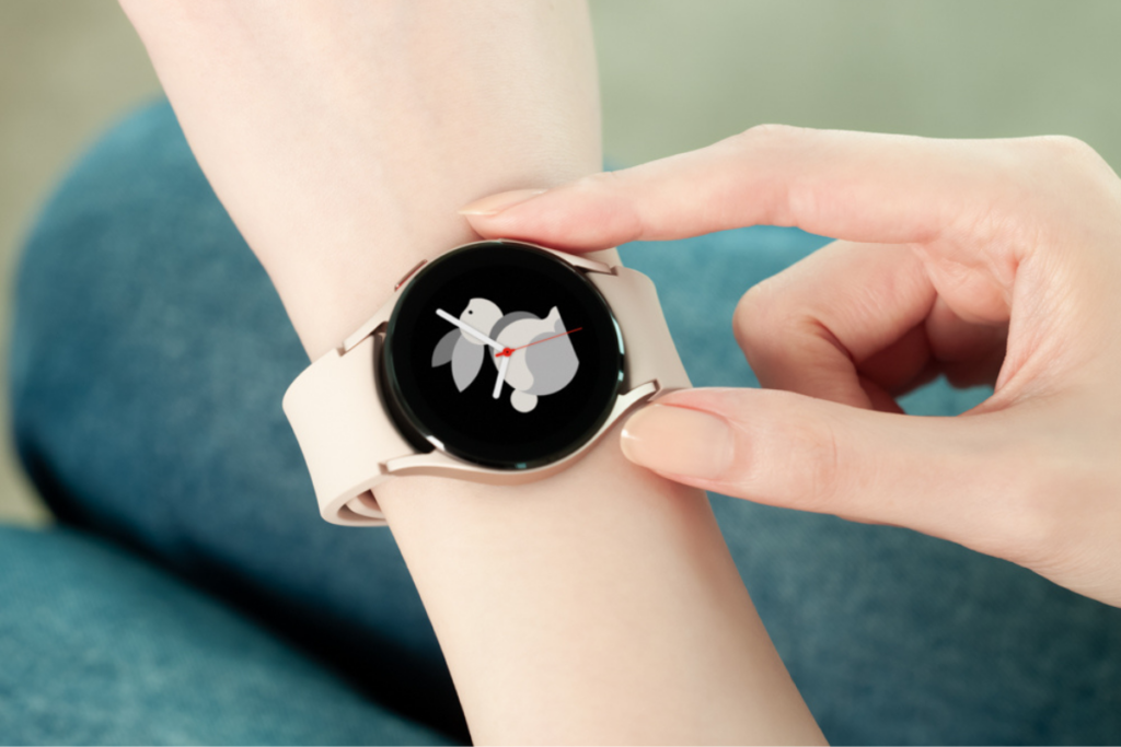 Samsung без объявления прекратила обновления для двух Galaxy Watch