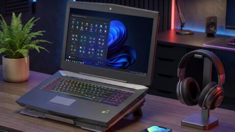 Portronics AeroDock Ultra: охлаждающая подставка с 3 вентиляторами и RGB