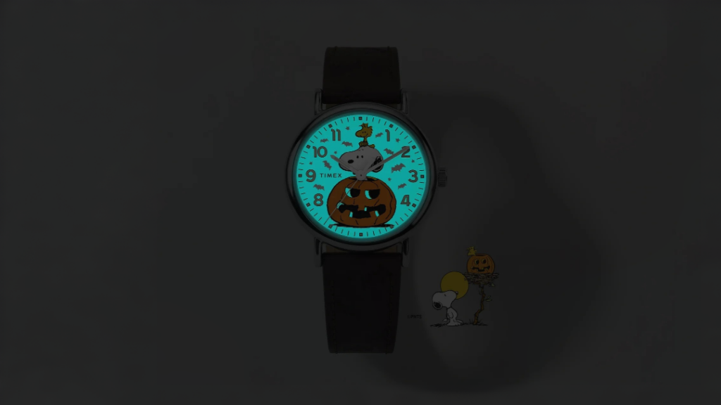 Часы Timex Peanuts Weekender Pumpkin с подсветкой Indiglo