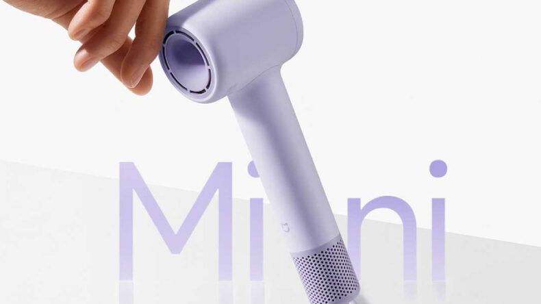 Xiaomi представила мини-фен с термоконтролем и двойной ионизацией