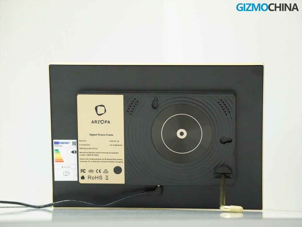 Arzopa D10 WiFi Digital Photo Frame Review